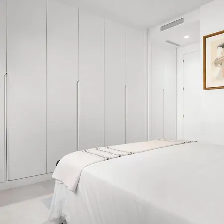 Moderno Oasis Con Jardin Y Piscinas En Vanian Apartmán *