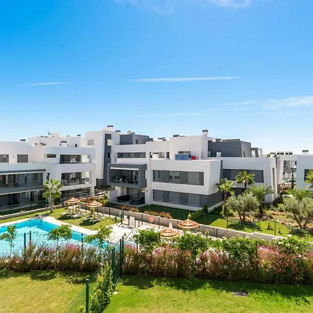 Moderno Oasis Con Jardin Y Piscinas En Vanian Lejlighed *